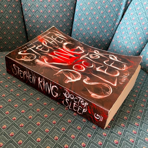 Doctor Sleep Softcover Novel by Stephen King. Sequel to The Shining. - Picture 1 of 5